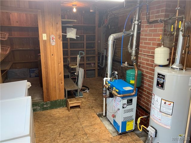 5986 Ridge Road, Lockport Town, NY 14094