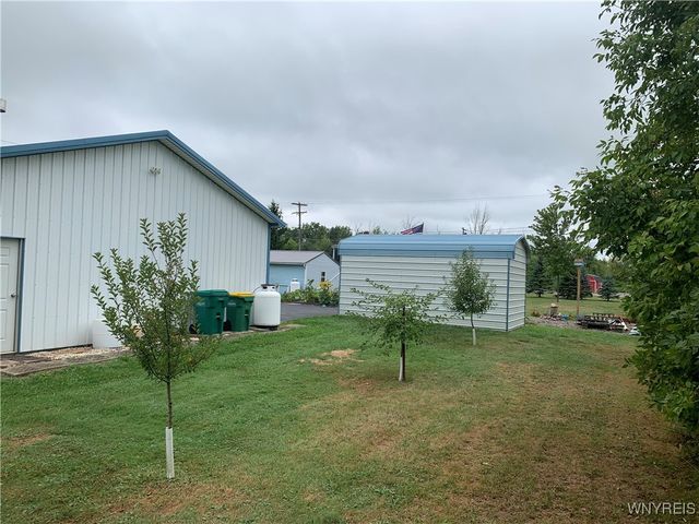 5986 Ridge Road, Lockport Town, NY 14094