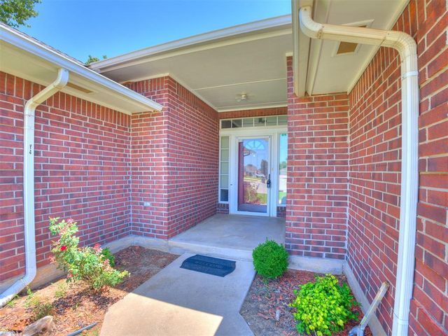 13004 Willow crest Lane, Oklahoma City, OK 73170