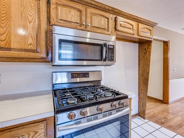 13004 Willow crest Lane, Oklahoma City, OK 73170
