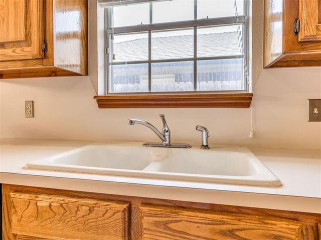 13004 Willow crest Lane, Oklahoma City, OK 73170