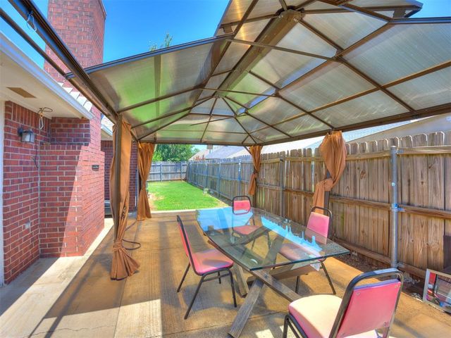 13004 Willow crest Lane, Oklahoma City, OK 73170
