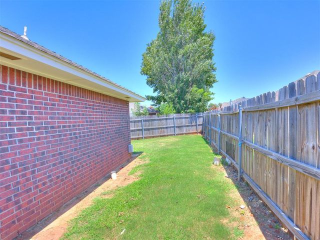 13004 Willow crest Lane, Oklahoma City, OK 73170