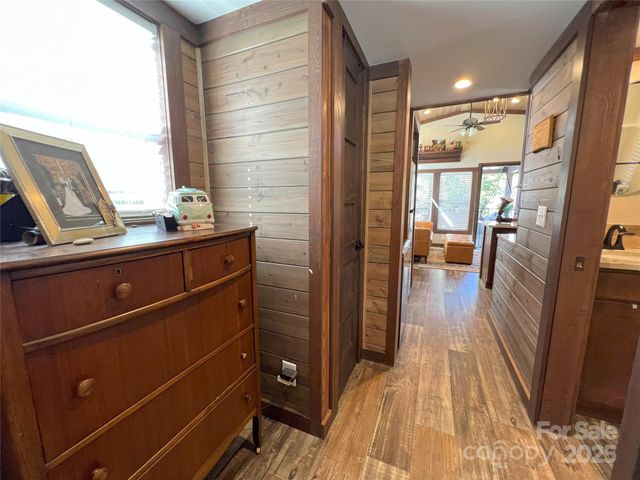 150 Easy Street, Hot Springs, NC 28743