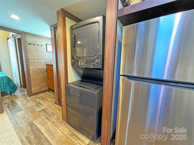 150 Easy Street, Hot Springs, NC 28743