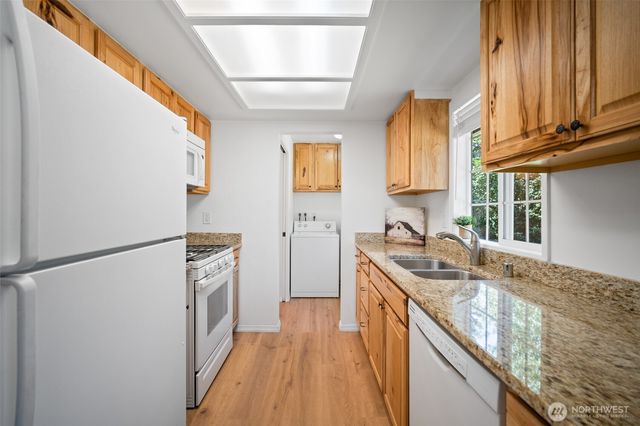 6749 LaBello Dr., Lynden, WA 98264