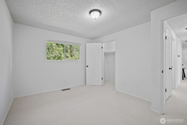 6749 LaBello Dr., Lynden, WA 98264