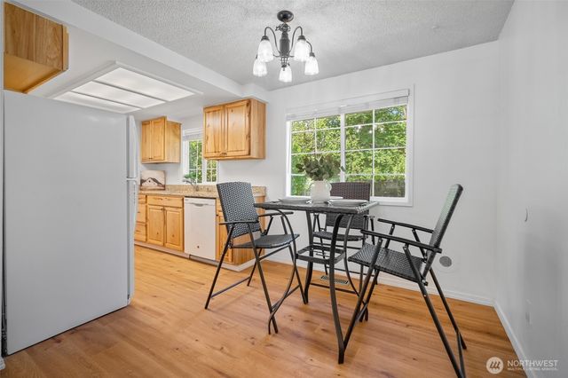 6749 LaBello Dr., Lynden, WA 98264