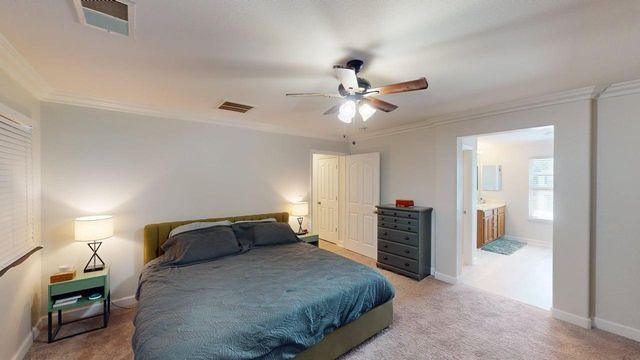 1351 Leighton Grove Dr, Plumas Lake, CA 95961