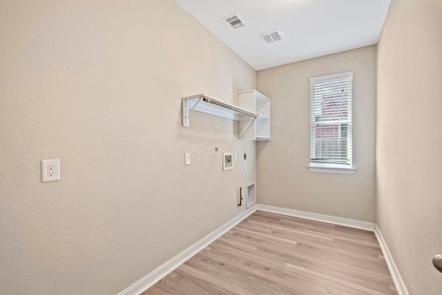 22523 Birch Ridge Meadow Drive, Spring, TX 77389