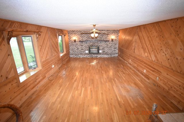 34987 Kable Avenue, North Branch, MN 55056