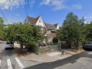 160-01 84th Road 1st floor, Jamaica, NY 11432