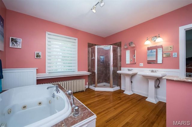714 Lookout Drive, St Louis, MO 63137
