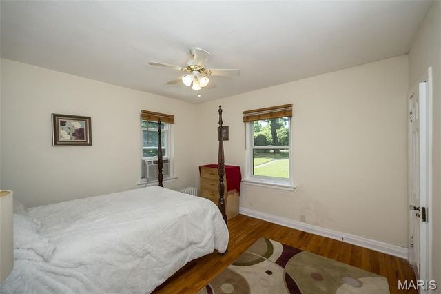 714 Lookout Drive, St Louis, MO 63137