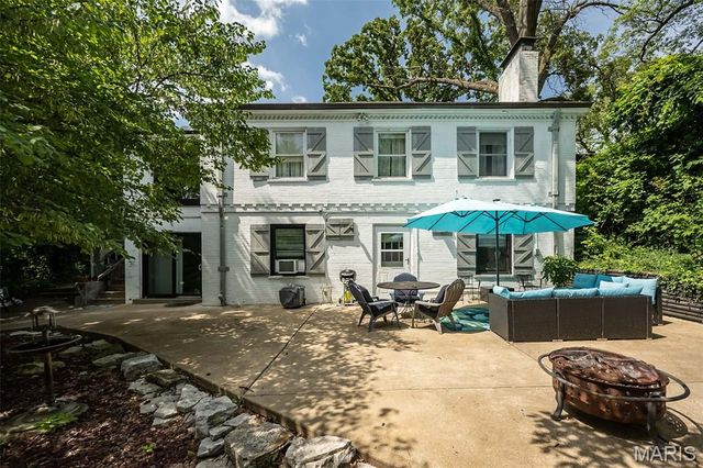 714 Lookout Drive, St Louis, MO 63137