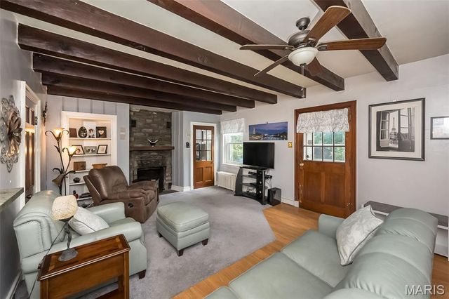 714 Lookout Drive, St Louis, MO 63137