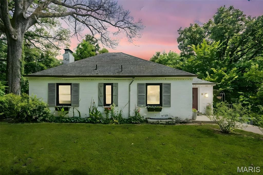 714 Lookout Drive, St Louis, MO 63137