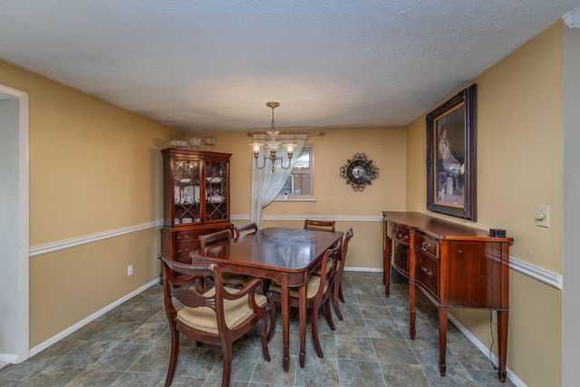 109 Silverstone Drive 109 Silverstone Drive, Englewood, OH 45322