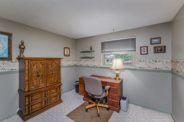 109 Silverstone Drive 109 Silverstone Drive, Englewood, OH 45322