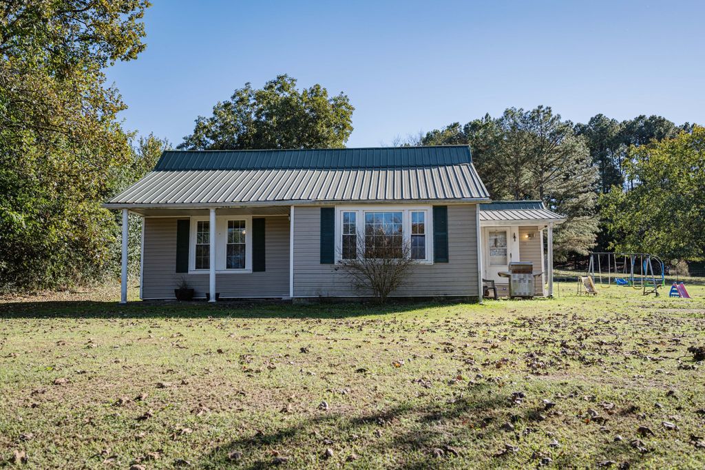 7817 Shelbyville Rd, Morrison, TN 37357