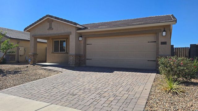25752 W Samantha Way, Buckeye, AZ 85326