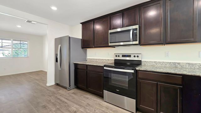25752 W Samantha Way, Buckeye, AZ 85326