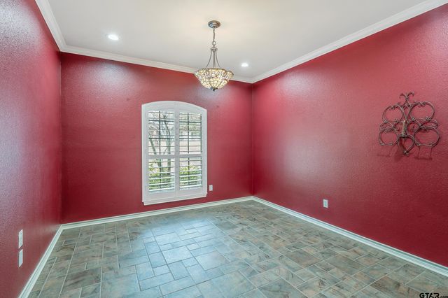 16058 Chris Lane, Tyler, TX 75703