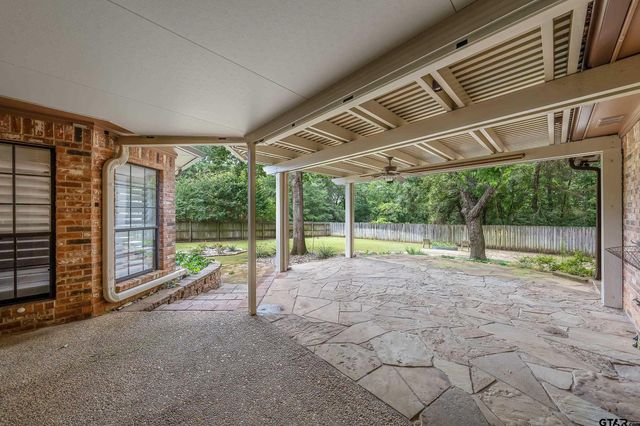 16058 Chris Lane, Tyler, TX 75703