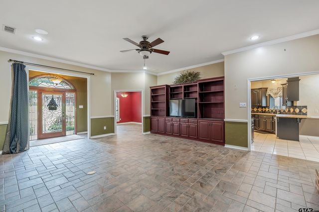 16058 Chris Lane, Tyler, TX 75703