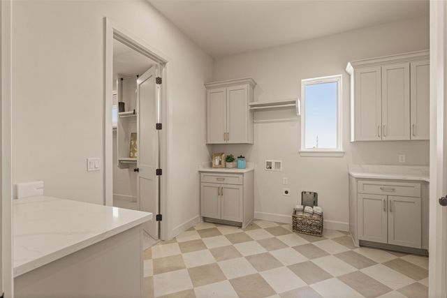 2355 E 135th Place, Bixby, OK 74008