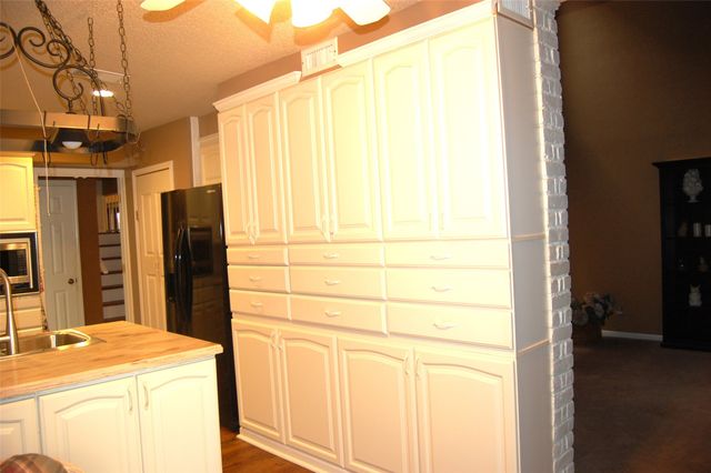 708 Carriage Way, Duncanville, TX 75137