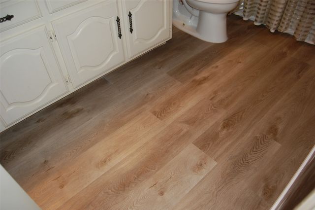 708 Carriage Way, Duncanville, TX 75137