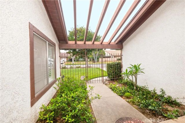 946 Coronado, Upland, CA 91786