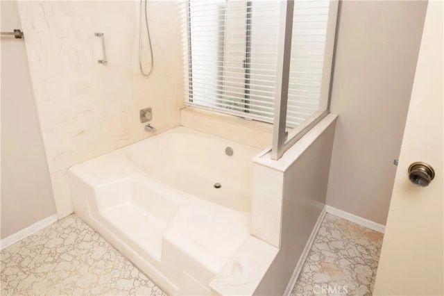 946 Coronado, Upland, CA 91786