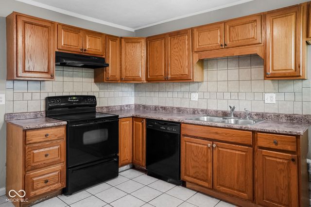 7387 E 54th Street, Lawrence, IN 46226