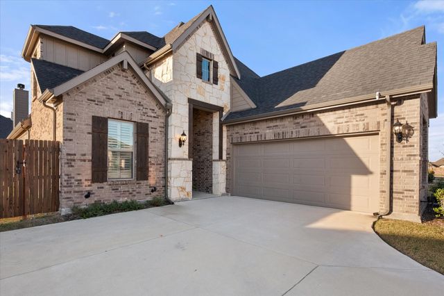 806 Monza Drive, Midlothian, TX 76065