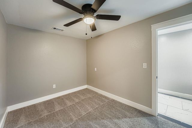 7004 E Meadow Bend DR, Austin, TX 78724