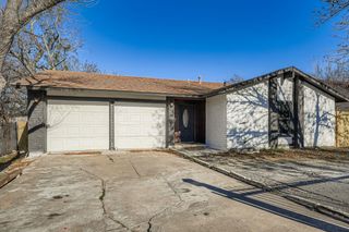 7004 E Meadow Bend DR, Austin, TX 78724