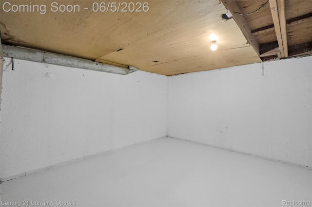 15556 Taft Street, Romulus, MI 48174