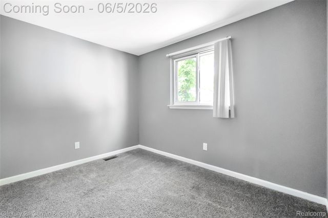 15556 Taft Street, Romulus, MI 48174