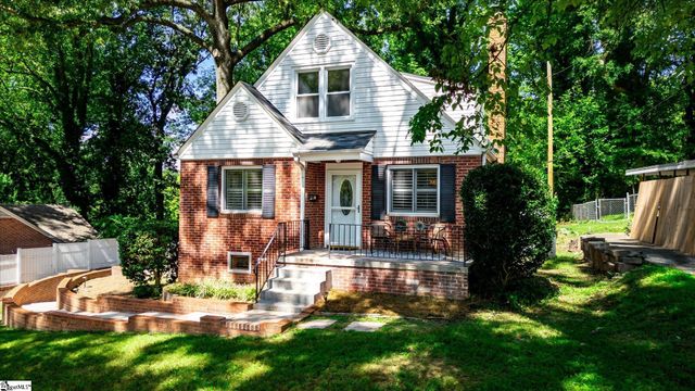 218 Mcmakin Drive, Greenville, SC 29617