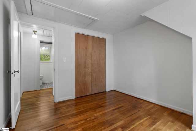 218 Mcmakin Drive, Greenville, SC 29617