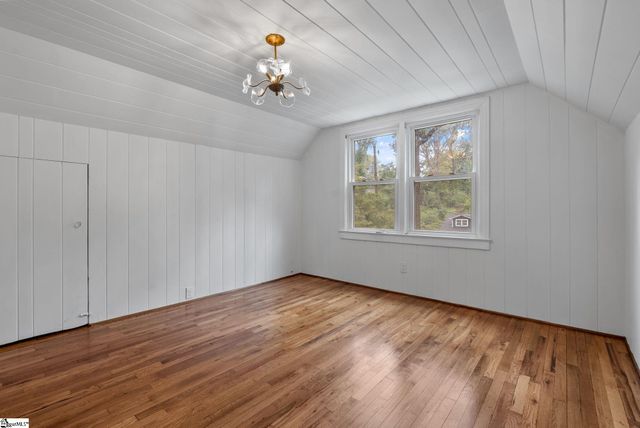 218 Mcmakin Drive, Greenville, SC 29617