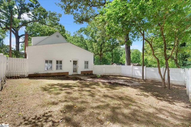 218 Mcmakin Drive, Greenville, SC 29617