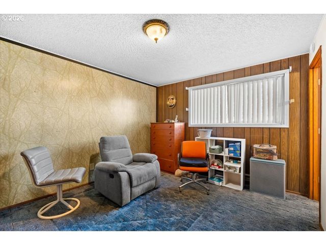 904 S MAGNOLIA St, Cornelius, OR 97113