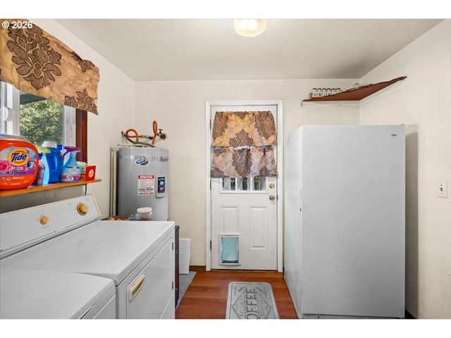 904 S MAGNOLIA St, Cornelius, OR 97113