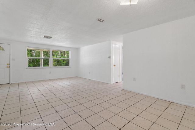 4104 Arrowhead Avenue, Spring Hill, FL 34606