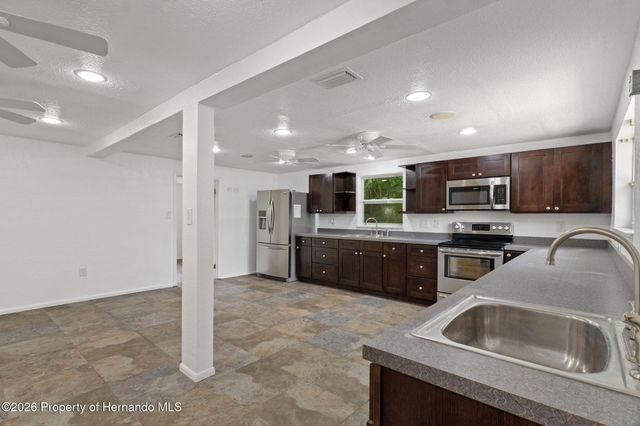 4104 Arrowhead Avenue, Spring Hill, FL 34606