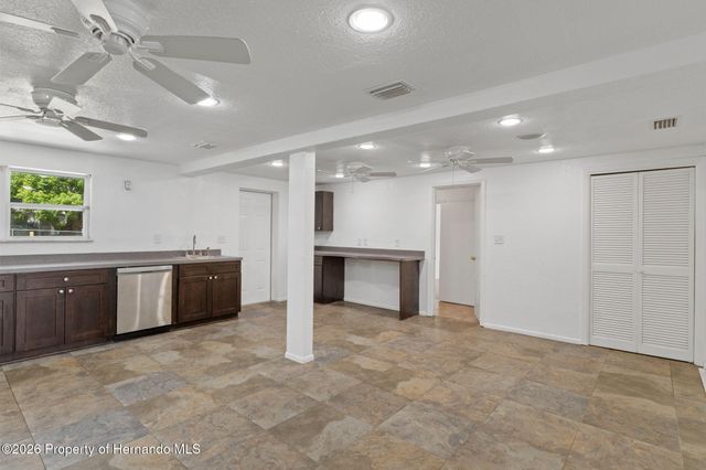 4104 Arrowhead Avenue, Spring Hill, FL 34606