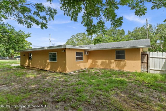 4104 Arrowhead Avenue, Spring Hill, FL 34606